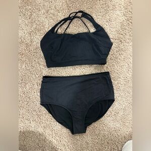 Women’s Albion Fit Black Swimset.🖤